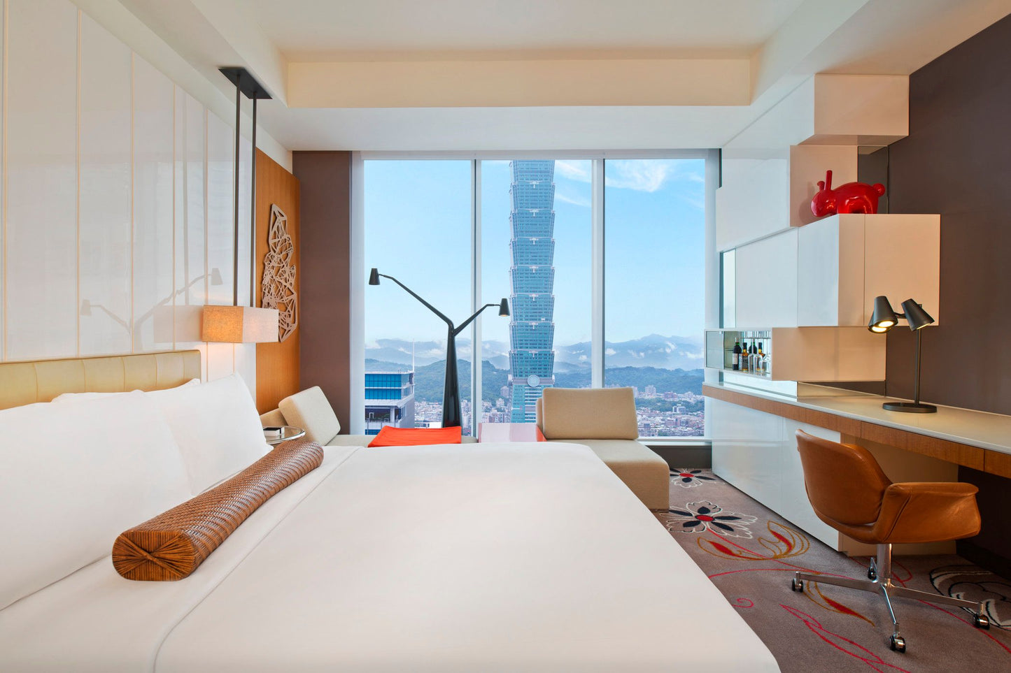 W TAIPEI | MARRIOTT LUMINOUS EXCLUSIVE PROMOTION, COMPLIMENTARY USD 100 HOTEL CREDIT