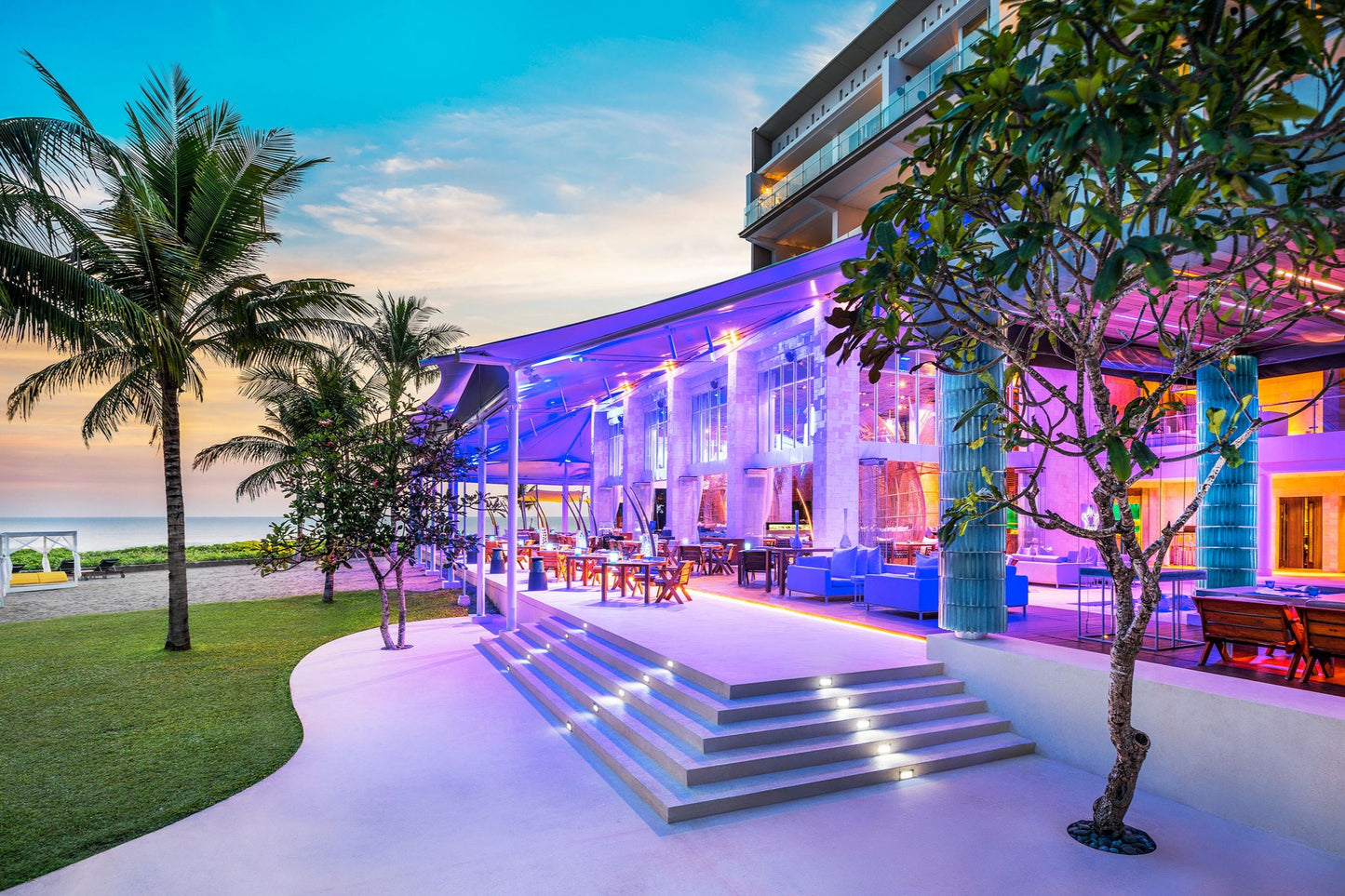 W SEMINYAK BALI  | "STAY 5 PAY 4" MARRIOTT LUMINOUS OFFER, with USD 100 HOTEL CREDIT