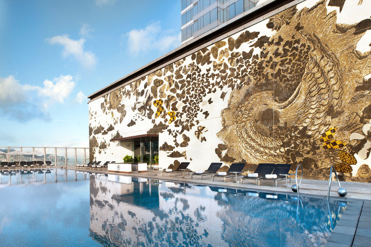 W HONG KONG | MARRIOTT LUMINOUS EXCLUSIVE EXCLUSIVE PROMOTION, Complimentary $100 Hotel Credit