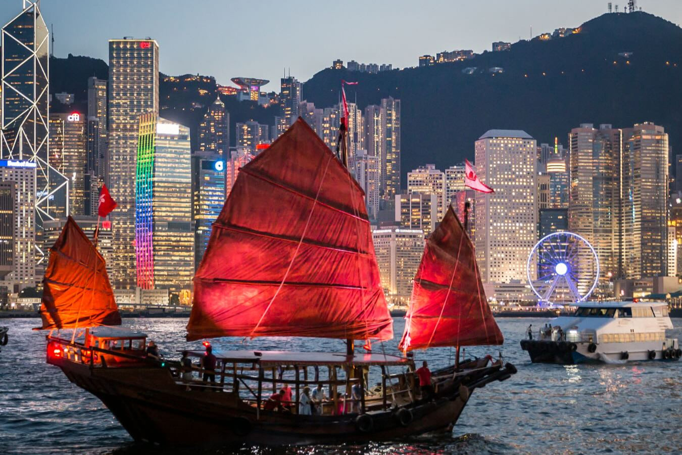 MANDARIN ORIENTAL HONG KONG | EXCLUSIVE PROMOTION, Complimentary $100 Hotel Credit
