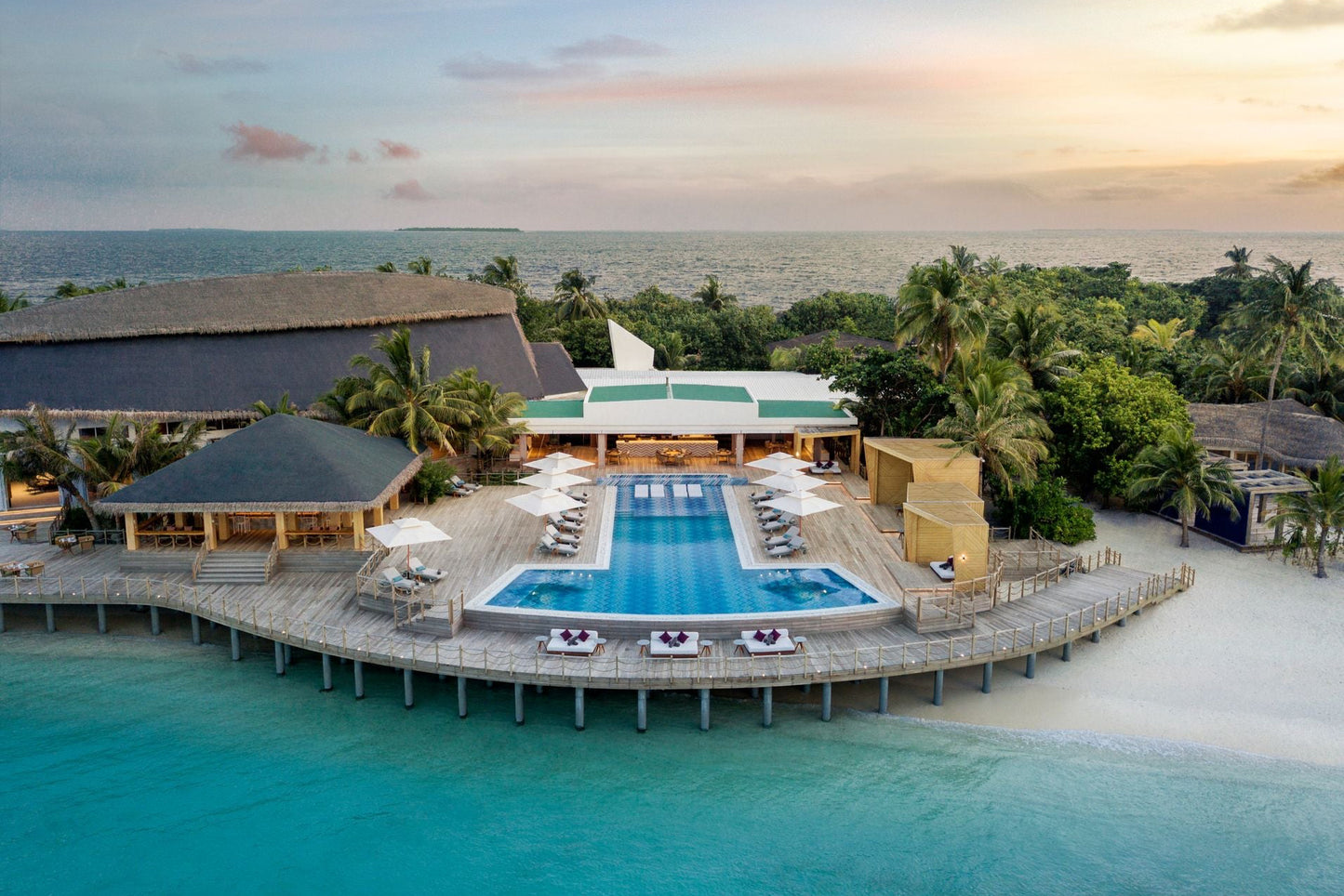 JW MARRIOTT MALDIVES RESORT & SPA