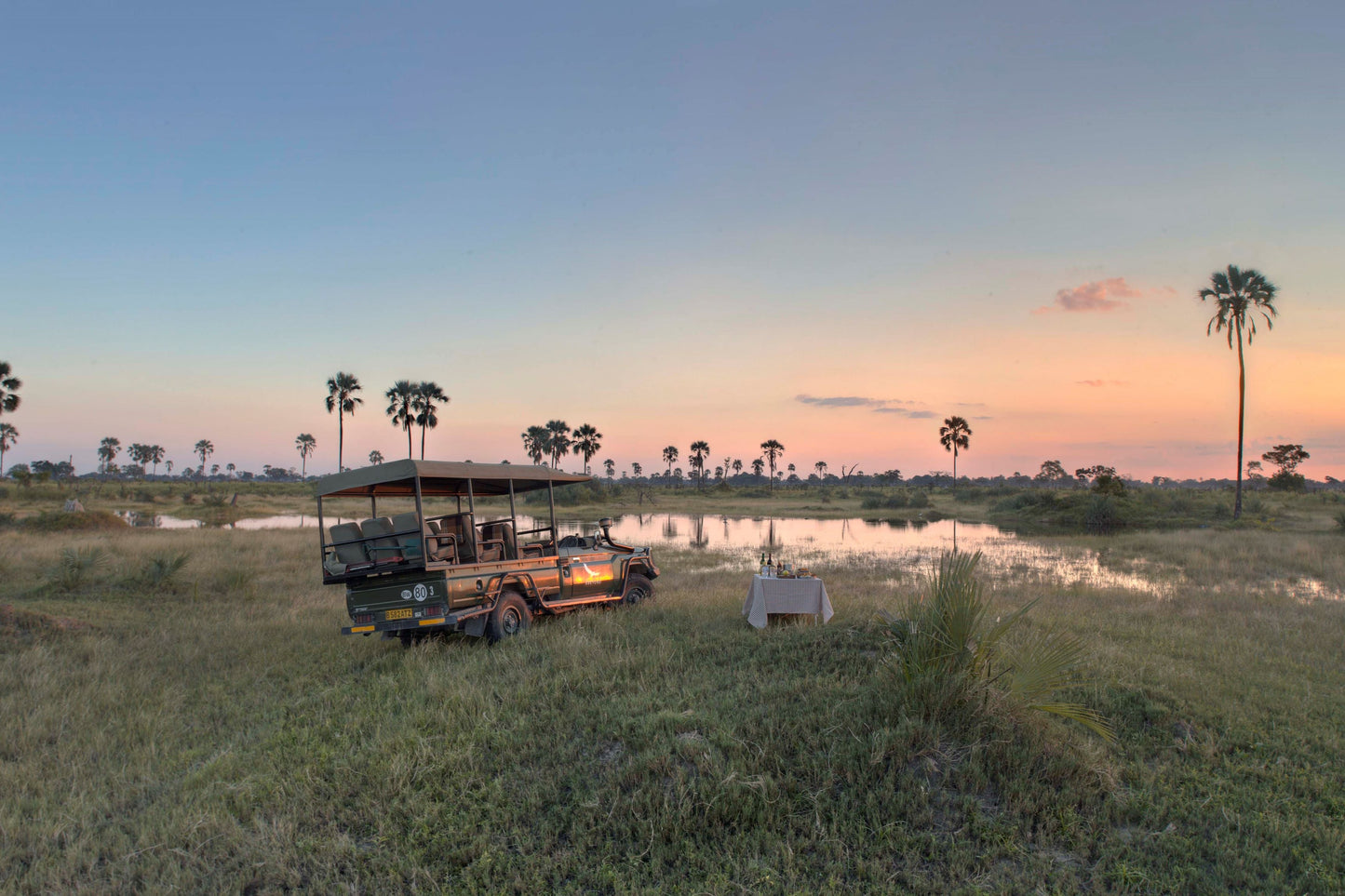 &BEYOND SAFARIS và CAPE TOWN | 8 NGÀY KHÁM PHÁ NAM PHI (CAPE TOWN) - SAFARI tại BOSTWANA | 2 LODGES
