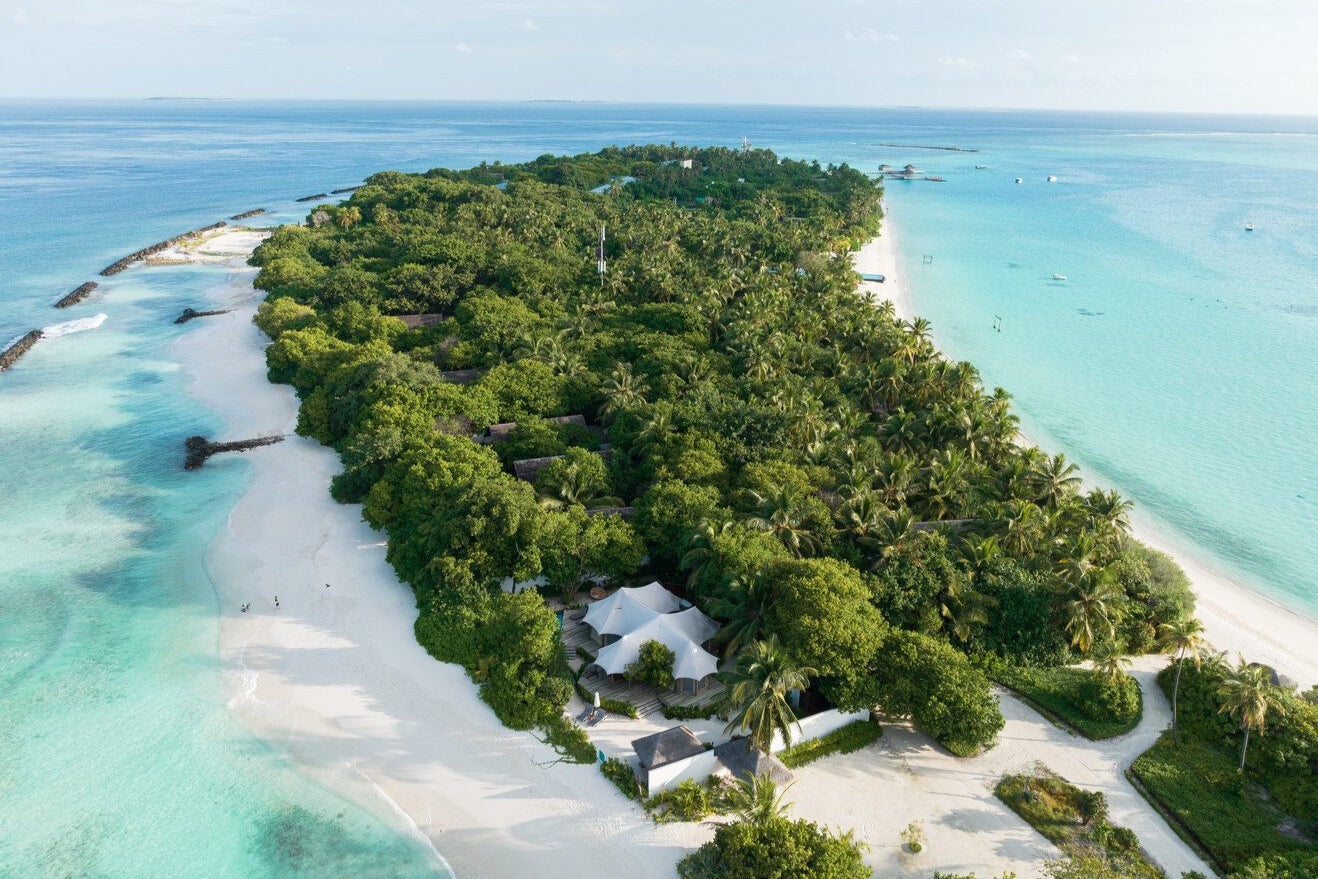SIRRU FEN FUSHI PRIVATE LAGOON RESORT