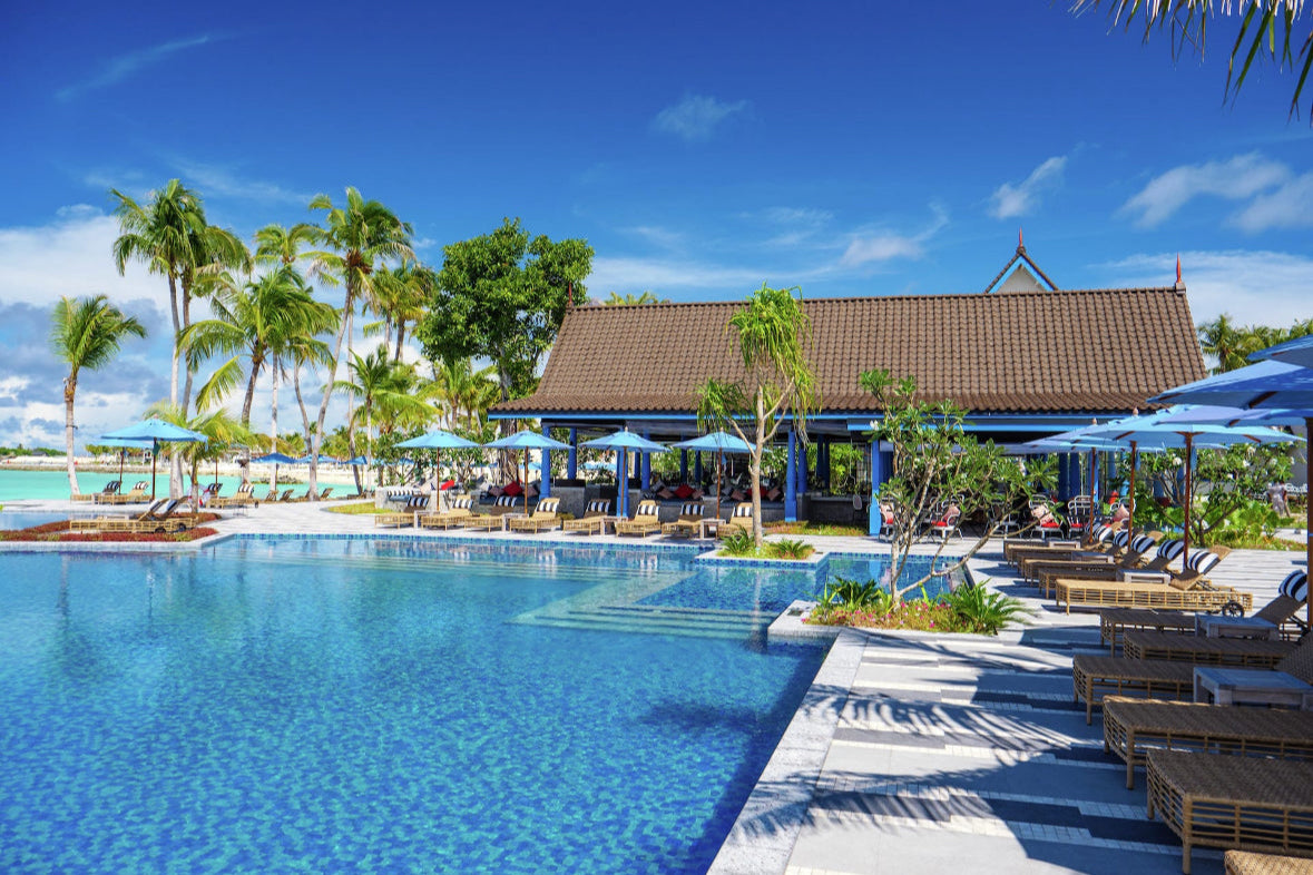 SAII LAGOON MALDIVES, CURIO COLLECTION BY HILTON