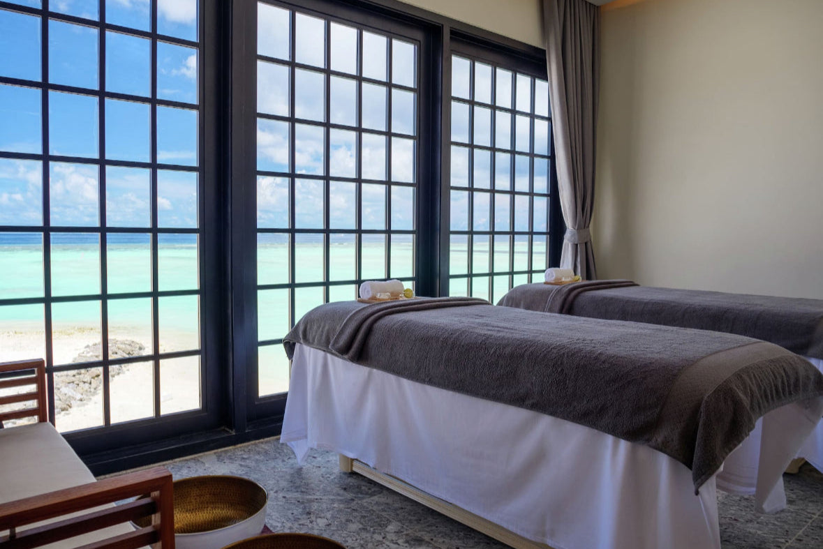 SAII LAGOON MALDIVES, CURIO COLLECTION BY HILTON