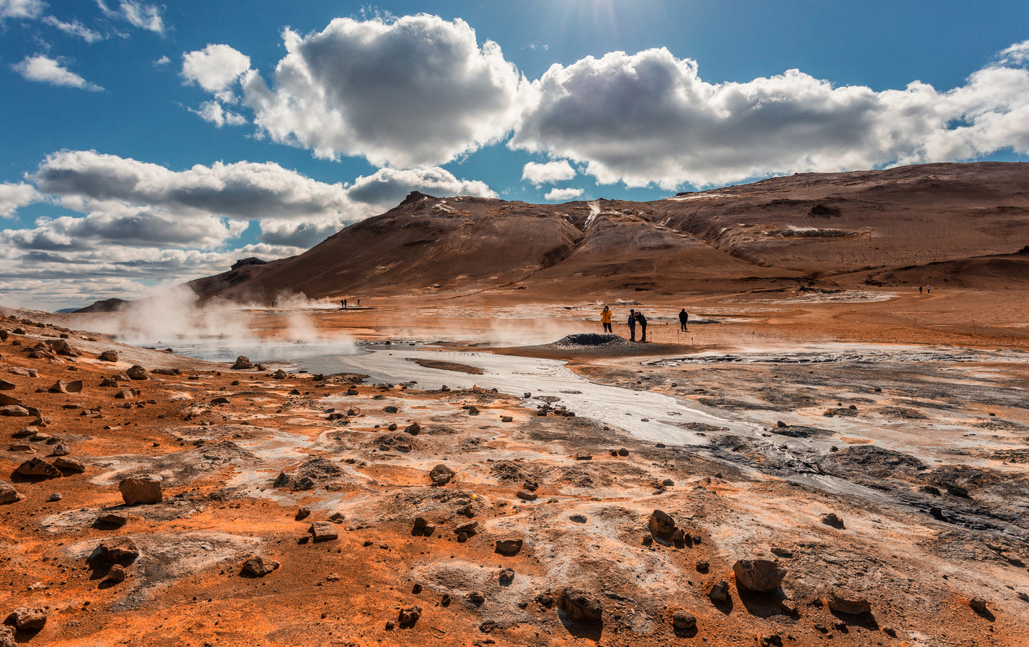 DU THUYỀN QUARK EXPEDITONS: HÀNH TRÌNH VÒNG QUANH ICELAND: TRỰC THĂNG, SÔNG BĂNG VÀ NÚI LỬA
