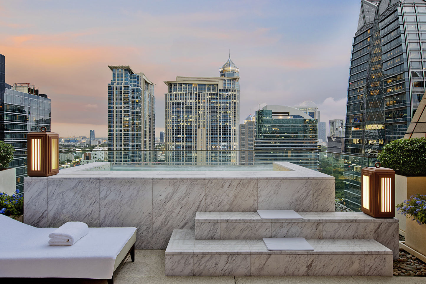 ROSEWOOD BANGKOK | SERANDIPIANS OFFERS, get $100 Hotel Credit