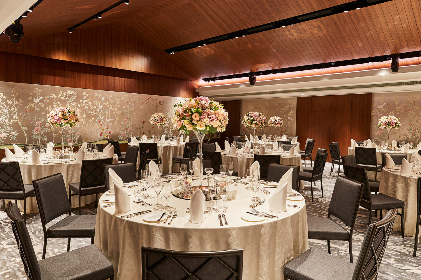 THE CAPITOL KEMPINSKY HOETL SINGAPORE | SERANDIPIANS OFFER "STAY 3 PAY 2", with $100 Hotel Credit