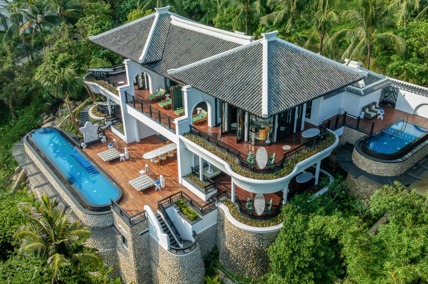 INTERCONTINENTAL DANANG SUN PENISULA RESORT