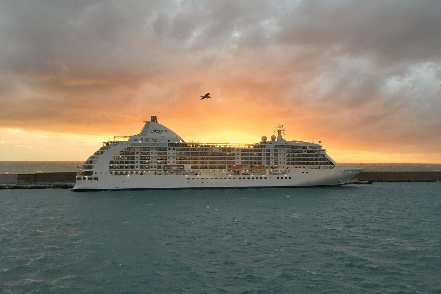 10 Đêm MIAMI - MIAMI | DU THUYỀN CAO CẤP REGENT SEVEN SEAS CRUISES | KHỞI HÀNH 10/12/2025