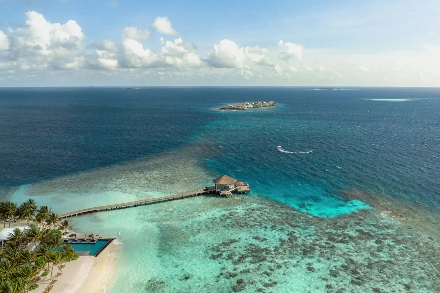 RAFFLES MALDIVES MERADHOO RESORT