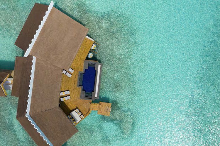 SAII LAGOON MALDIVES, CURIO COLLECTION BY HILTON