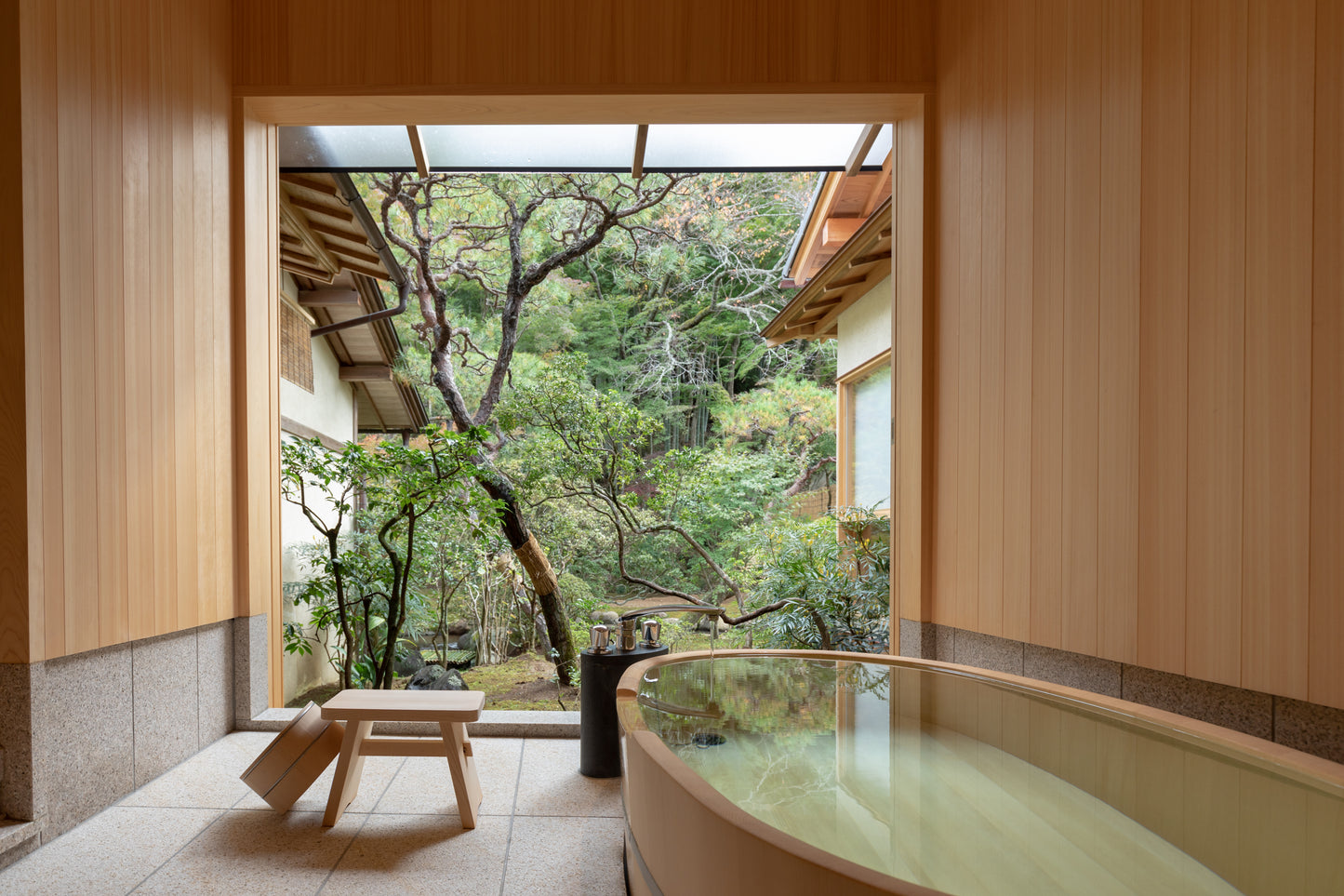 ASABA RYOKAN | KHUYẾN MÃI ĐỘC QUYỀN TỪ THE JOURNEYS COLLECTION