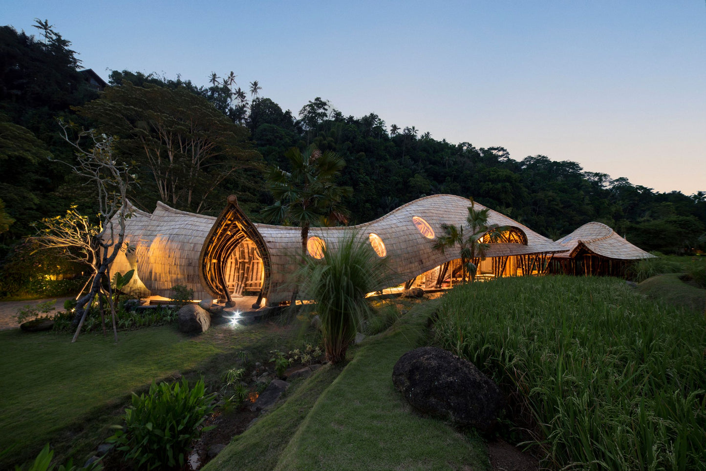 MANDAPA, A RITZ-CARLTON RESERVE, BALI | KHUYẾN MÃI ĐỘC QUYỀN MARRIOTT STARS 'Ở 3 TRẢ 2", TẶNG USD 100 HOTEL CREDIT