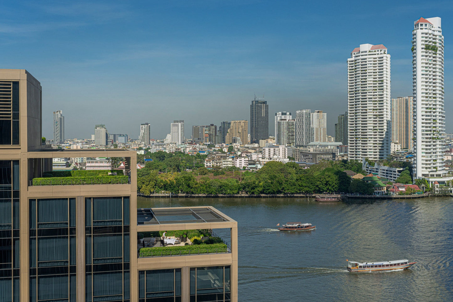 FOUR SEASONS HOTEL BANGKOK AT CHAO PHRAYA RIVER | KHUYẾN MÃI ĐẶC BIỆT