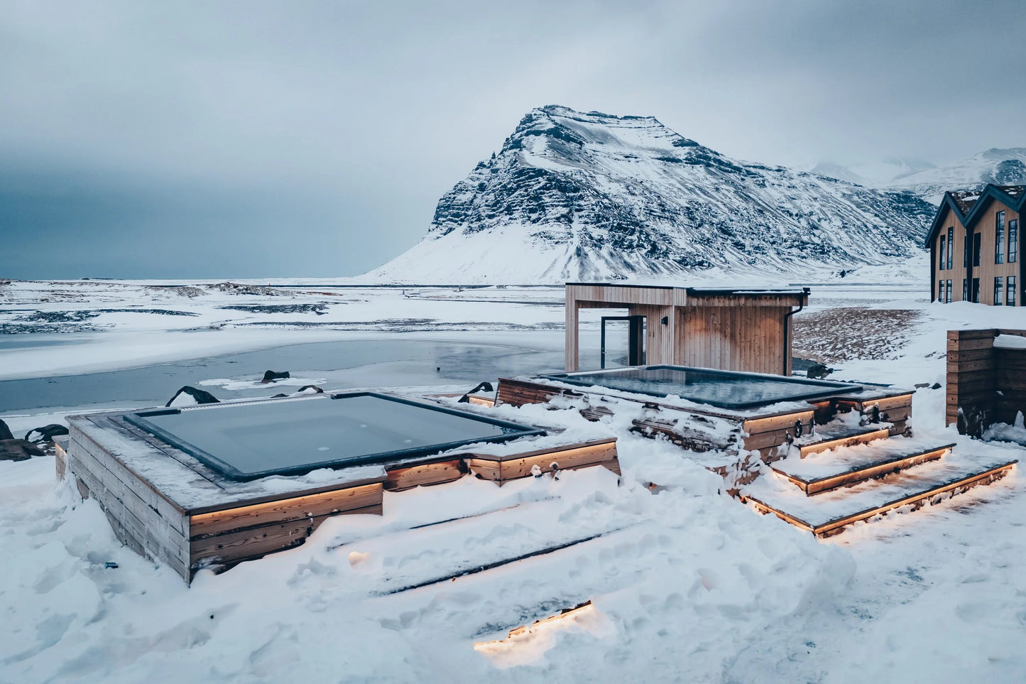 HÀNH TRÌNH 8 NGÀY KHÁM PHÁ ICELAND TUYỆT ĐẸP - TỪ REYKJAVIK ĐẾN BLUE LAGOON