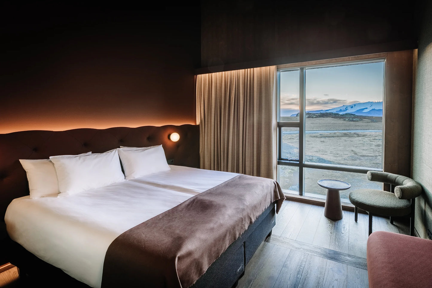 HÀNH TRÌNH 8 NGÀY KHÁM PHÁ ICELAND TUYỆT ĐẸP - TỪ REYKJAVIK ĐẾN BLUE LAGOON