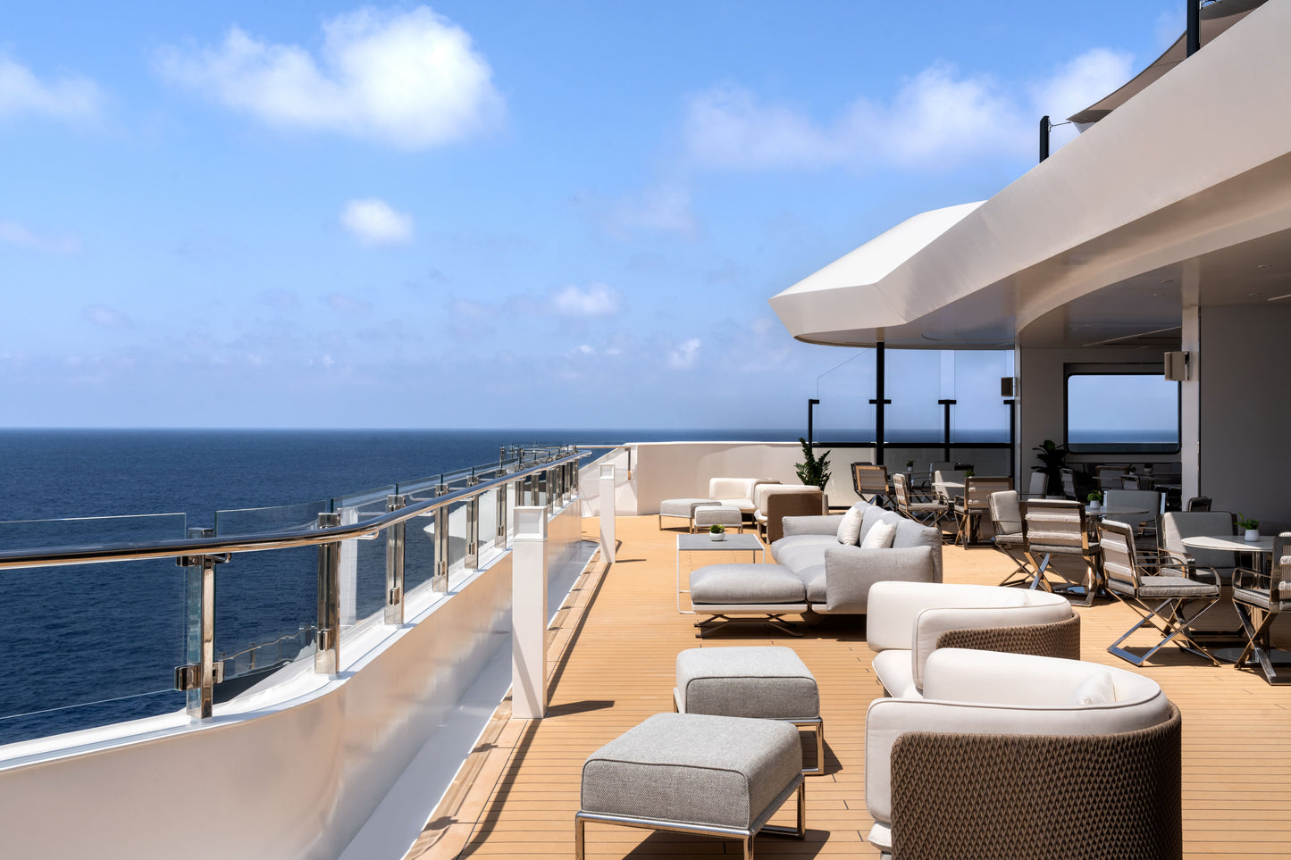 THE RITZ-CARLTON YACHT COLLECTION: CARIBBEAN - MEDITERRANEAN 2026,2027 - LUXURY & SEA EXPERIENCES ITINERARY