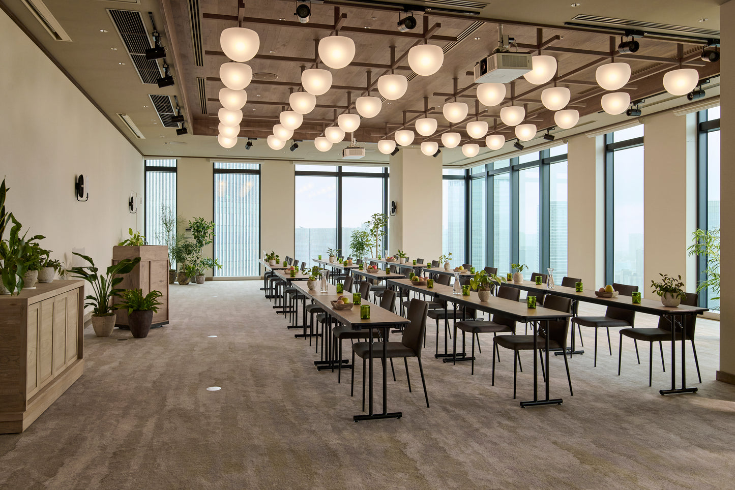 1 TOKYO HOTEL | EXCLUSIVE PROMOTION