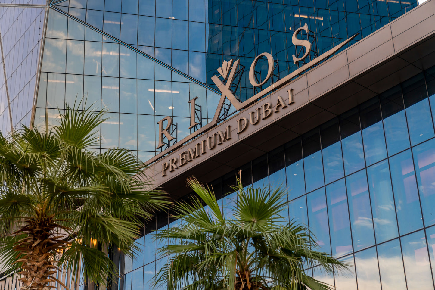 RIXOS PREMIUM JBR DUBAI | Khuyến Mãi Độc Quyền "Ở 3 TRẢ 2" ACCOR PREFERRED BY HERA