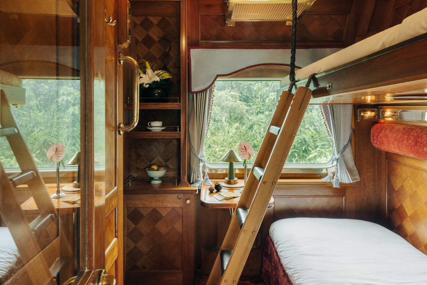 EASTERN & ORIENTAL EXPRESS, A BELMOND TRAIN - ESSENCE OF MALAYSIA