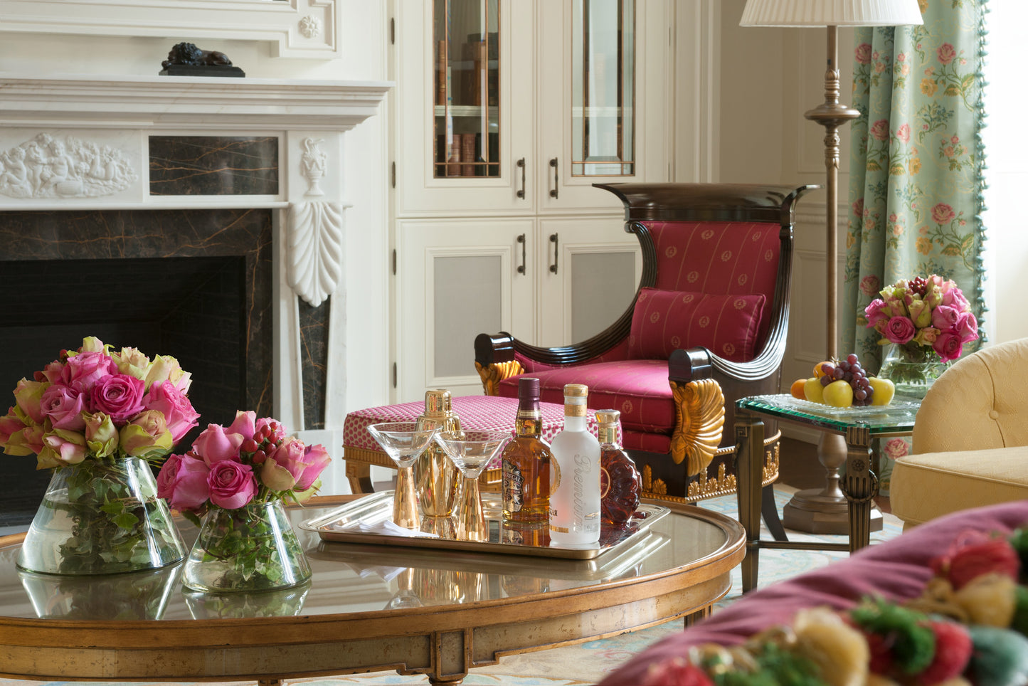 FOUR SEASONS HOTEL LION PALACE ST. PETERSBURG | Khuyến Mãi Độc Quyền