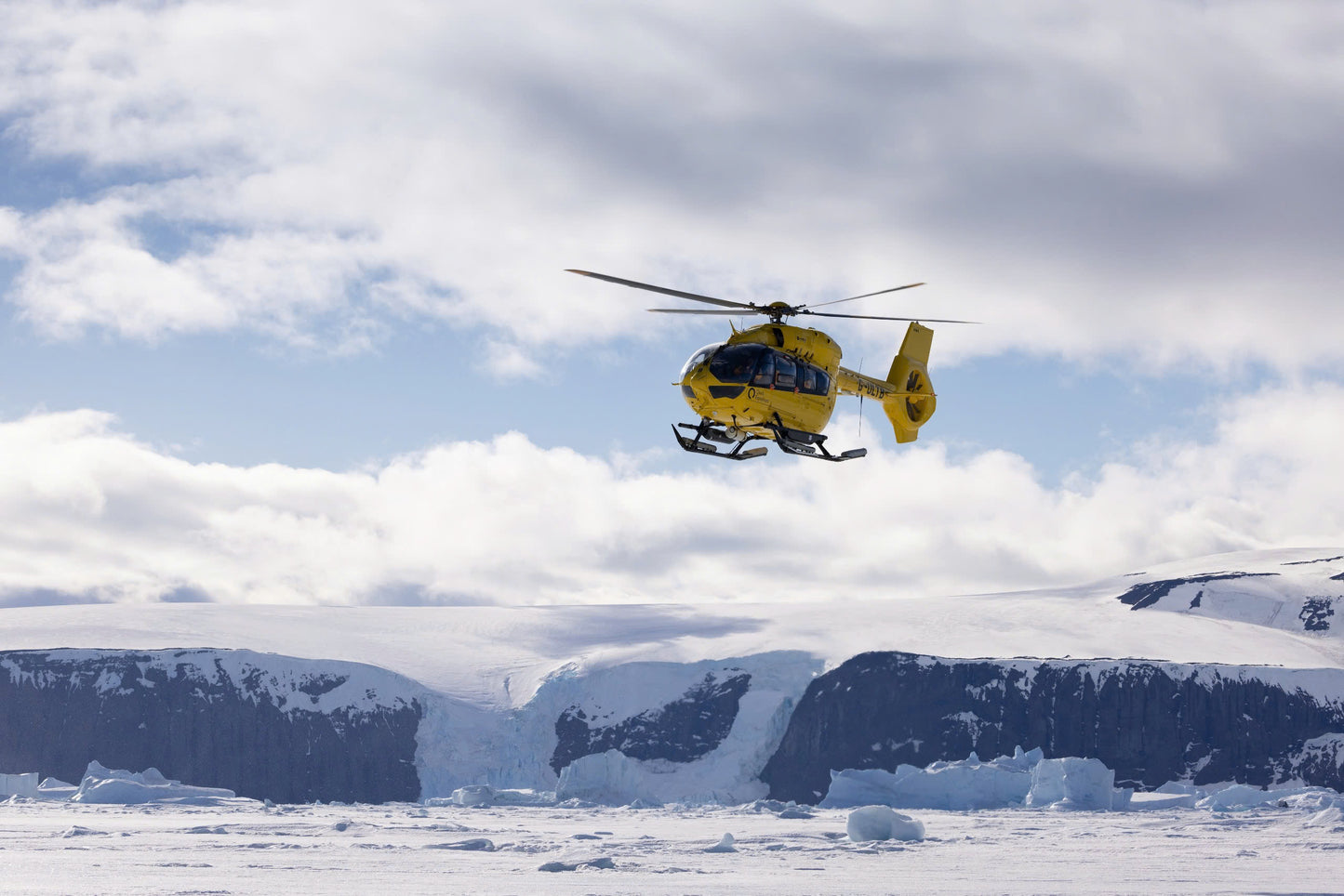 HÀNH TRÌNH KHÁM PHÁ NAM CỰC ANTARCTIC EXPRESS: CROSSING THE CIRCLE - OCEAN EXPLORER
